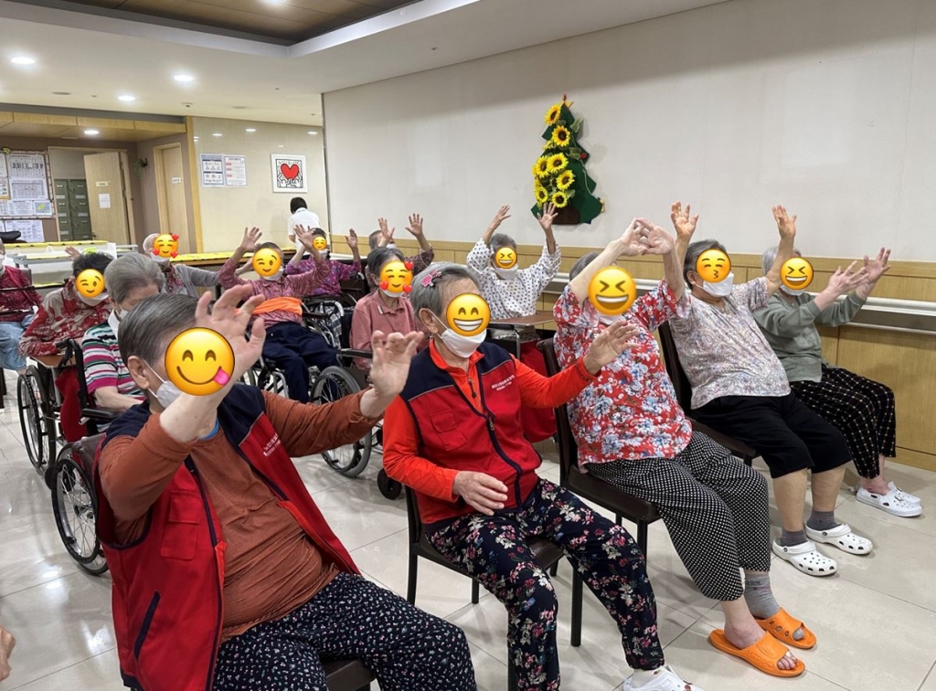 활력증진을 위한 <힘뇌체조> 프로그램