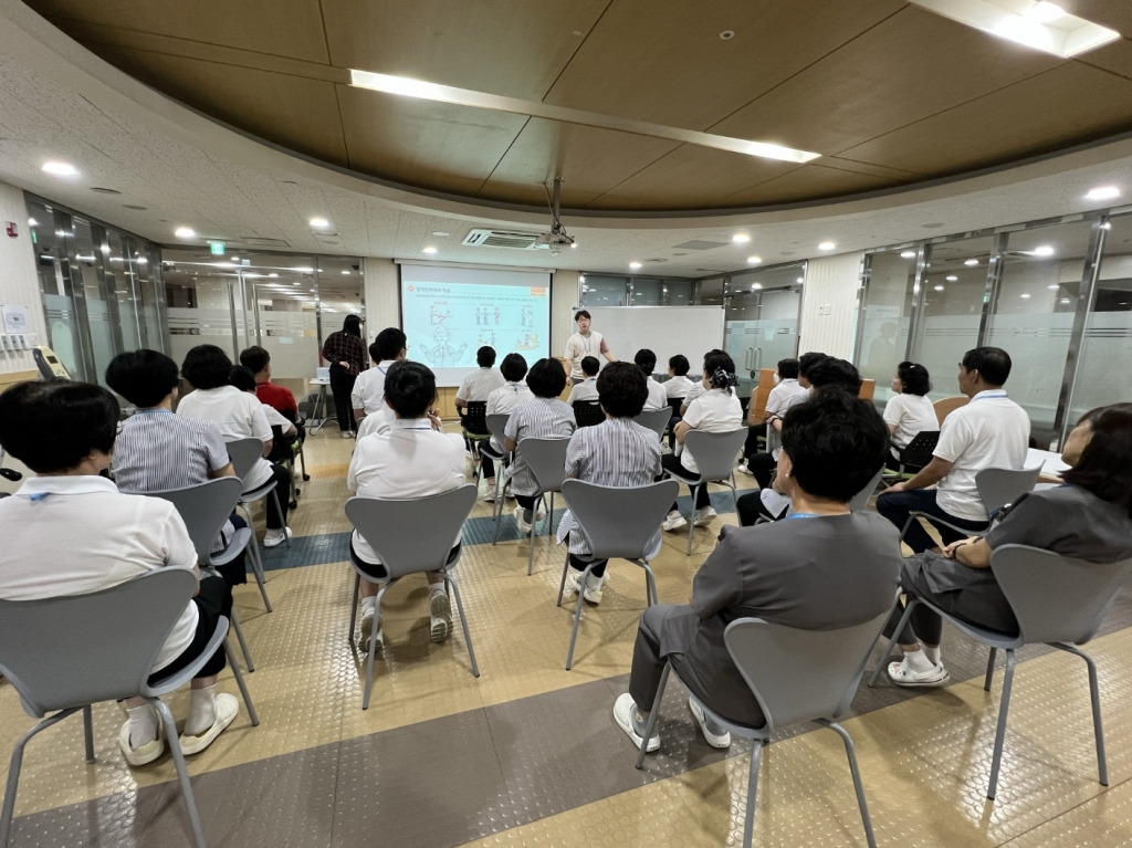 장애인 학대 및 장애인 대상 성범죄 신고 의무자 교육