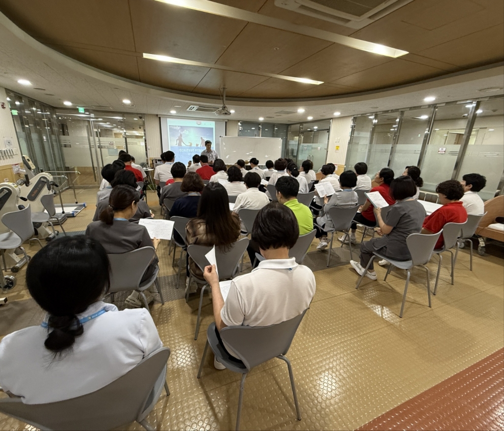 2025년 3분기 종사자 노인인권 및 학대예방 교육